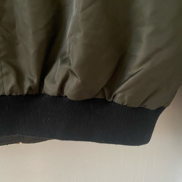 Zara Basic Outerwear Green Full Zip Bomber Jacket For Women - Picture 10 of 14